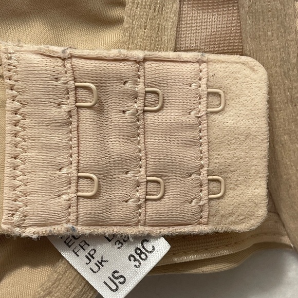 Wacoal At Ease Underwire Bra Nude 38C Adjustable Straps Full Coverage Seamless - Picture 5 of 5